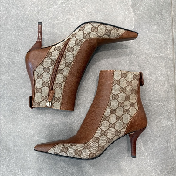 Gucci VINTAGE Gomma original GG print & praline leather Ankle Boots, Size 6.5 B - Picture 1 of 15